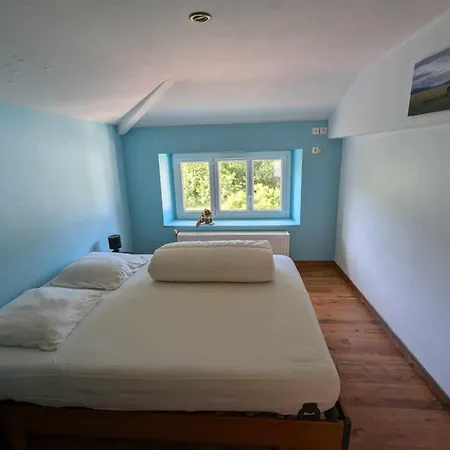 Le Moulin Aux Draps بيت للعطل *