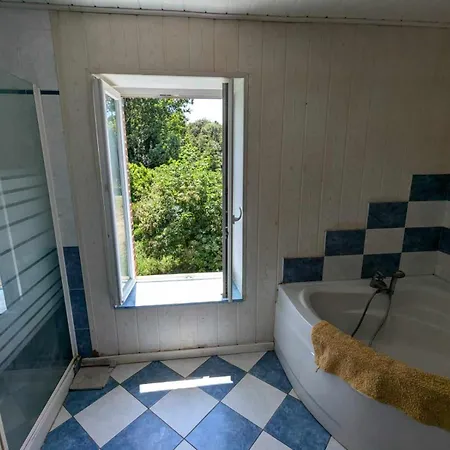 Le Moulin Aux Draps بيت للعطل *