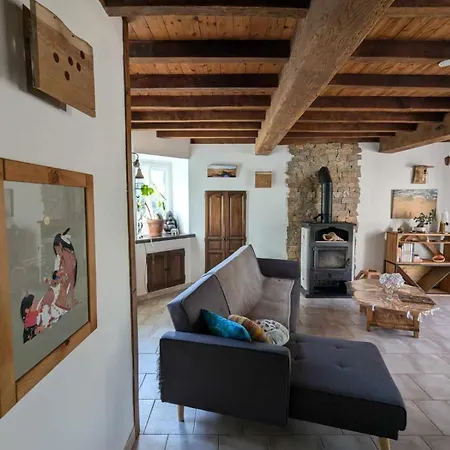 Le Moulin Aux Draps * شانتونيه
